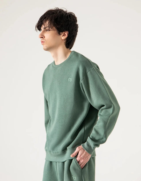 BASIC FLEECE SWEATSHIRT
